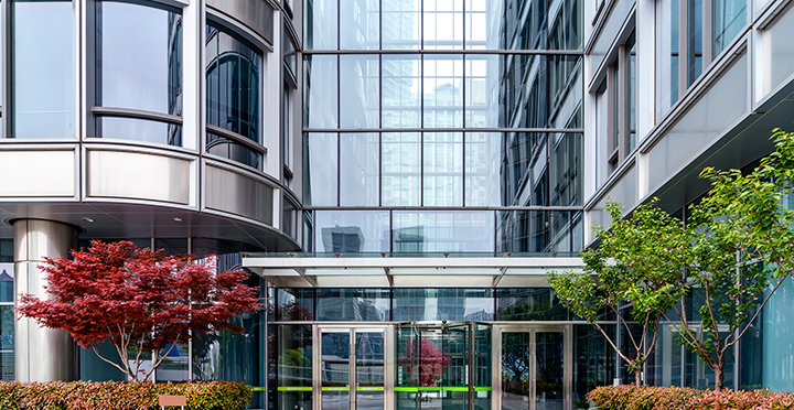 Aluminum Curtain Walls: How to Maintain and Restore Commercial Building Facades